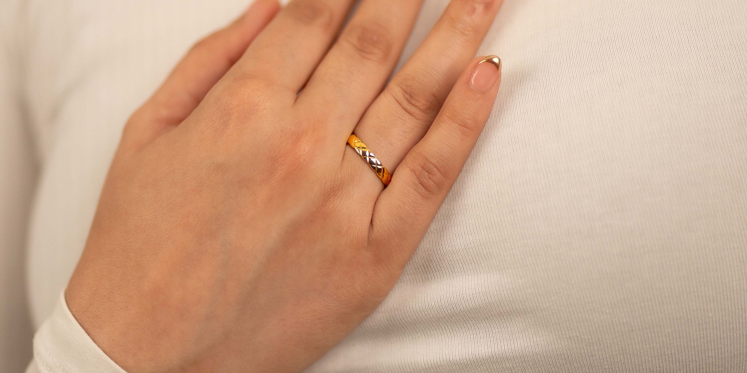 Eden │ Stackable Ring - Bee & Berry