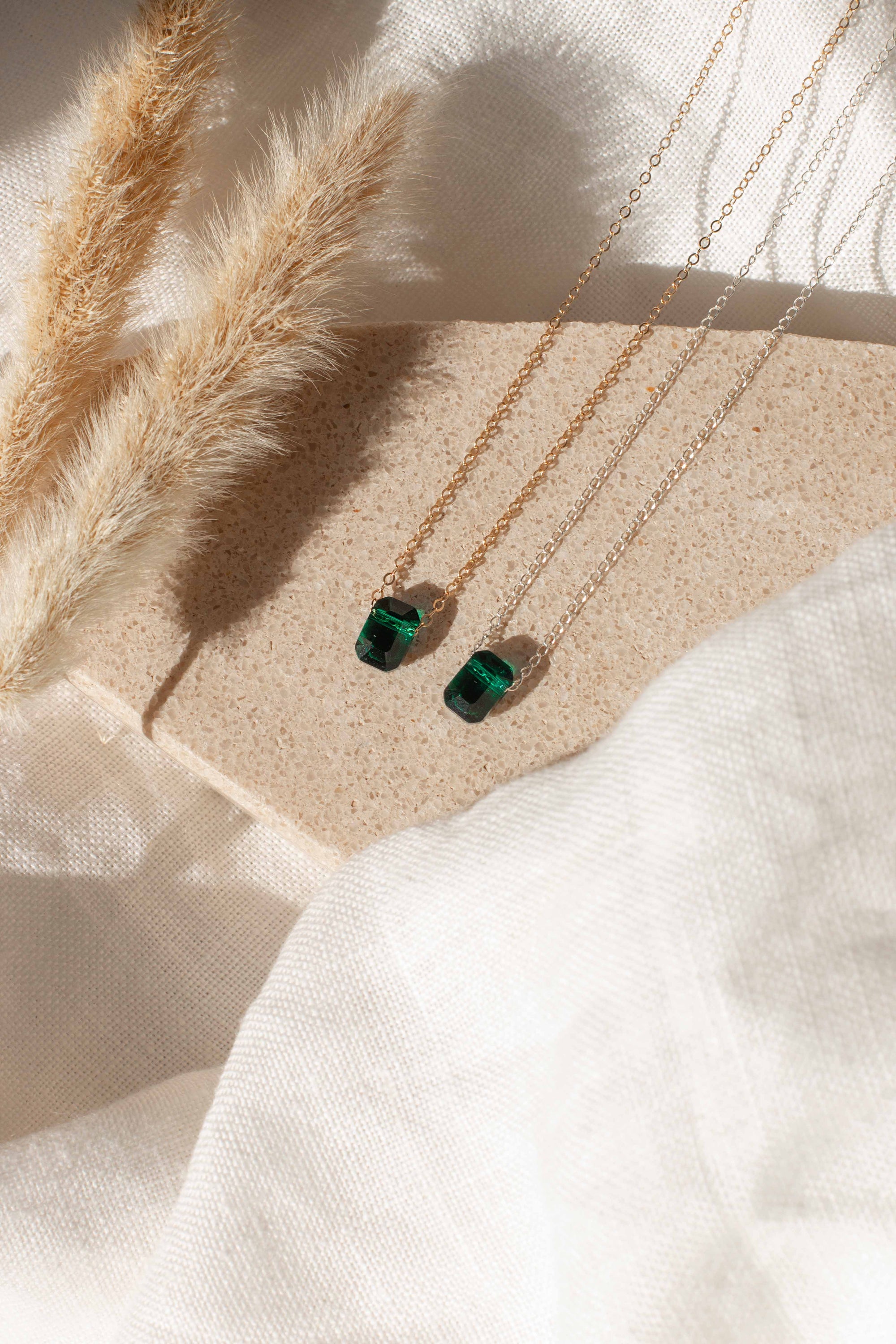 Hara │ Green Emerald Cut Necklace - Bee & Berry