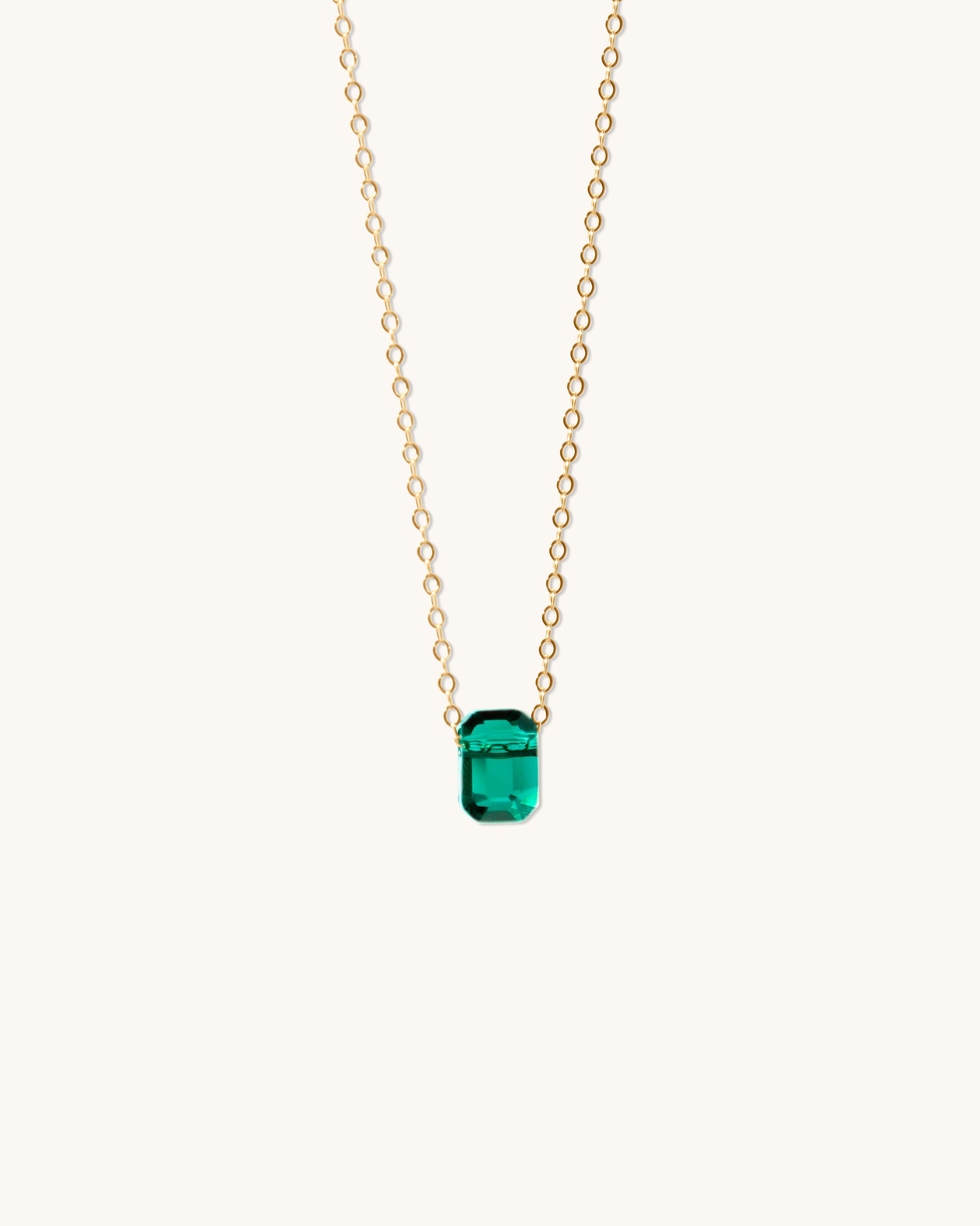 Hara │ Green Emerald Cut Necklace - Bee & Berry